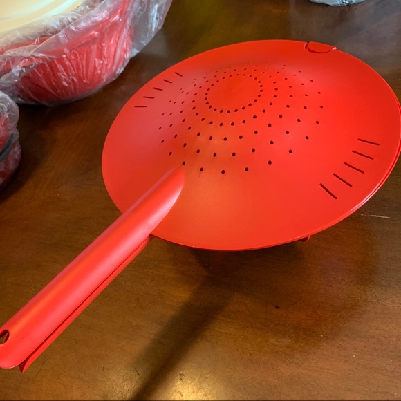 Tupperware Double Colander
